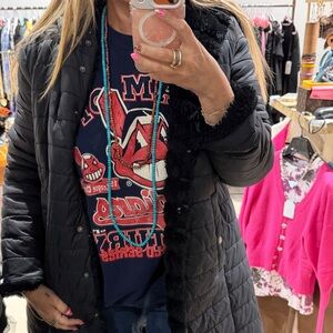 Elegant Black Quilted Puffer Jacket